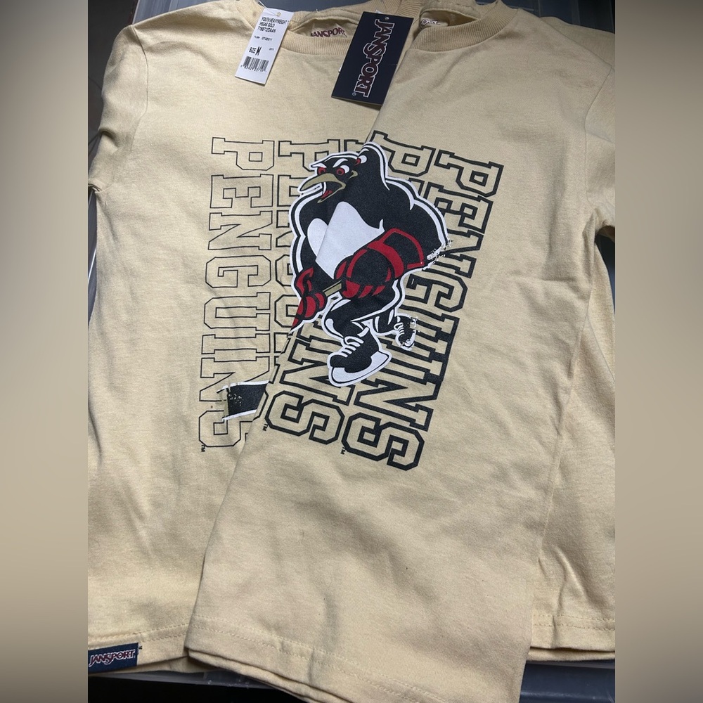 2 Jansport Pittsburgh Penguins Beige Graphic T-Shirt